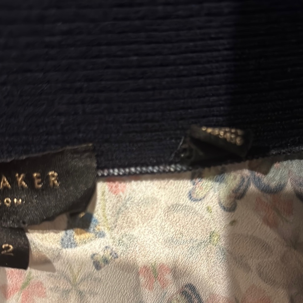 Ted Baker - Picture 5 of 6